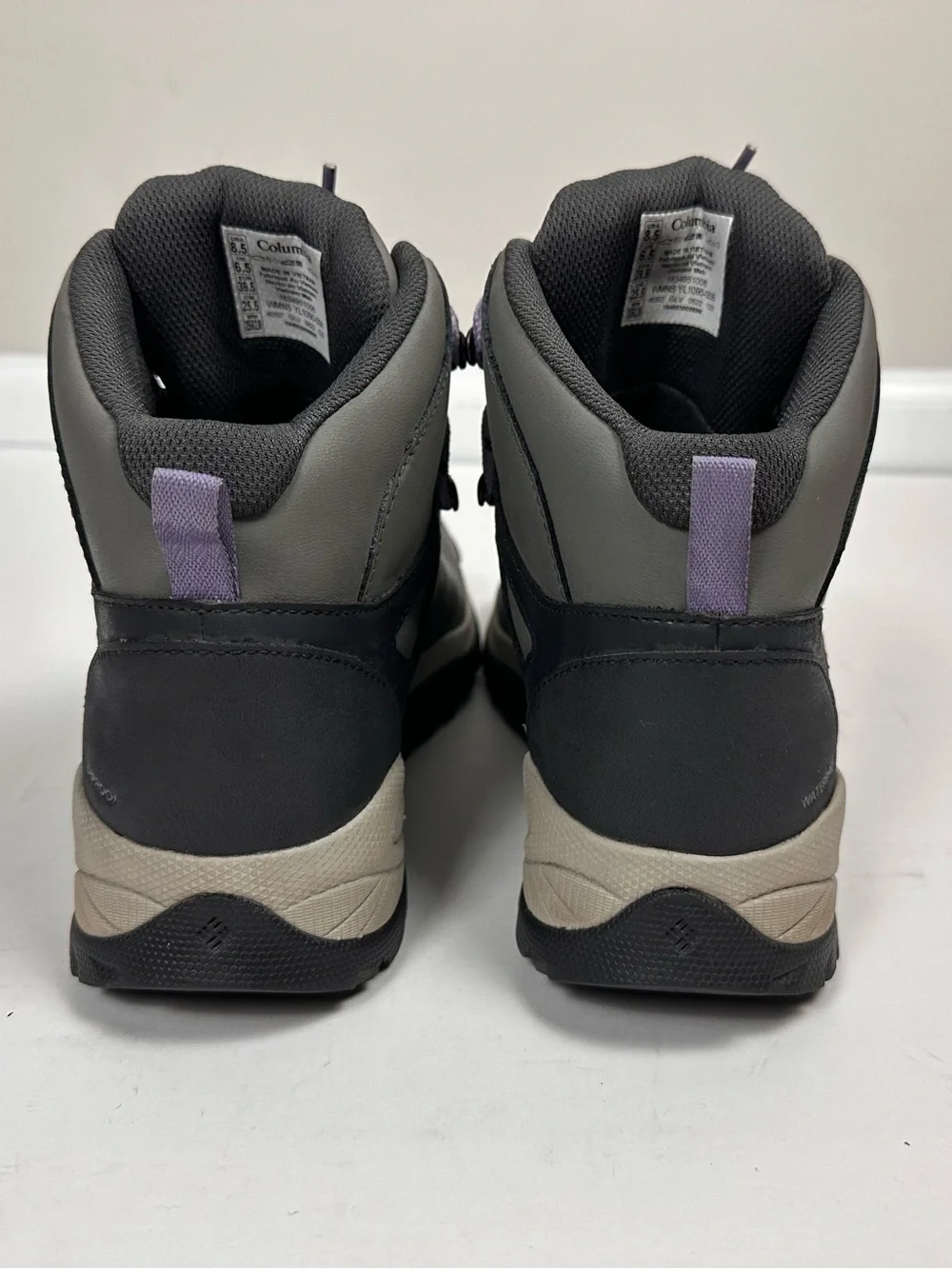 Columbia Yoncalla Mid Waterproof Hiking Boots Women’s 8.5 Gray Purple YL1090-008